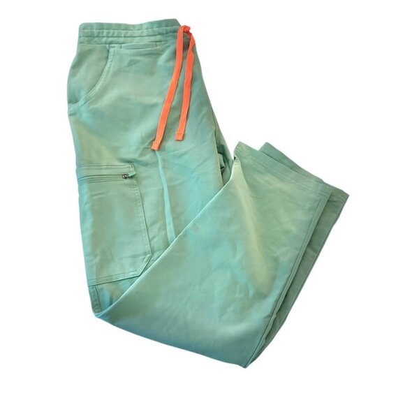 FIGS Limited Edition Jade Green Yola Scrub Pants Women's size M Petite - Picture 1 of 4